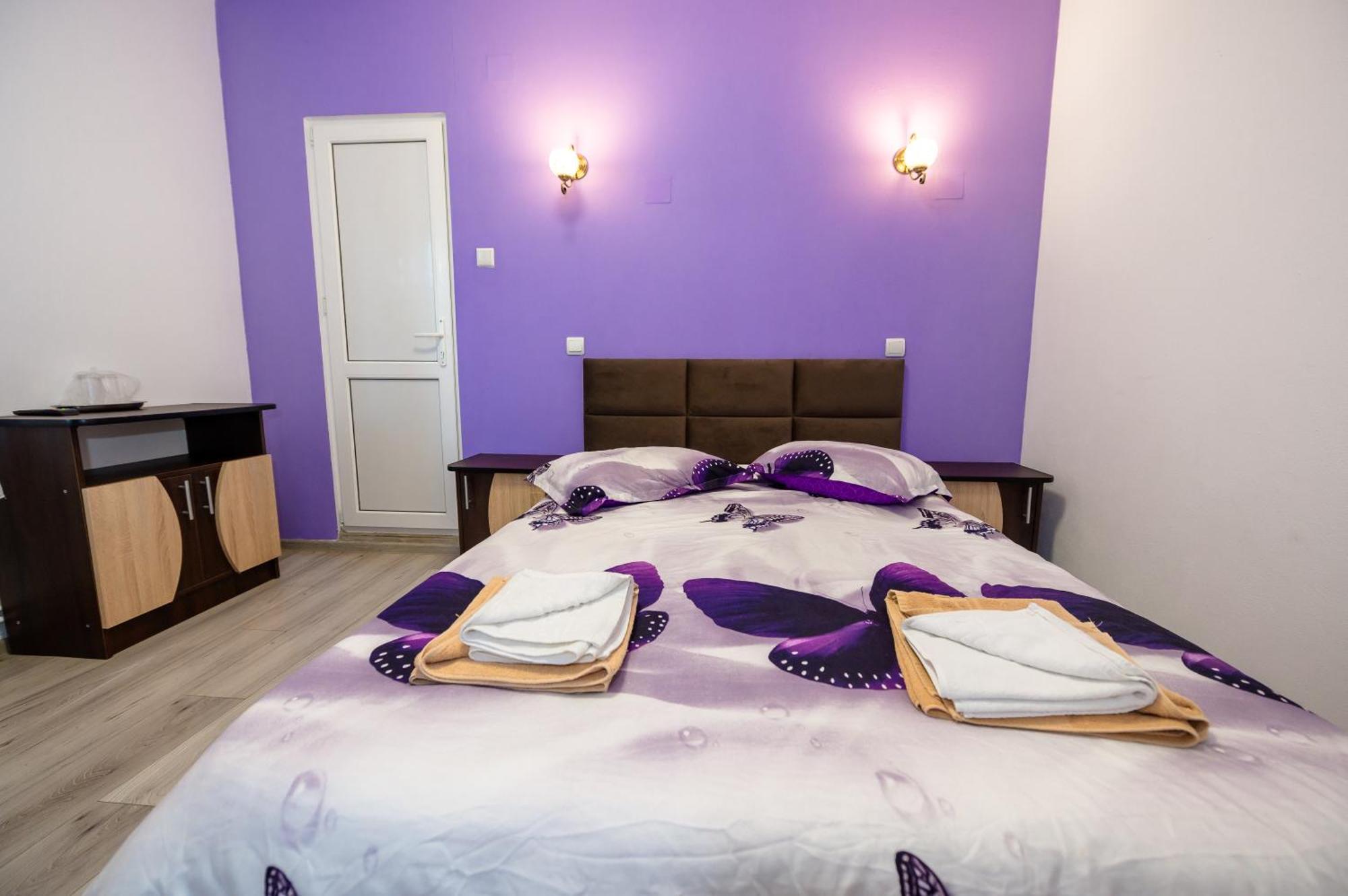 Casa Alex Calimanesti Hotel ภายนอก รูปภาพ