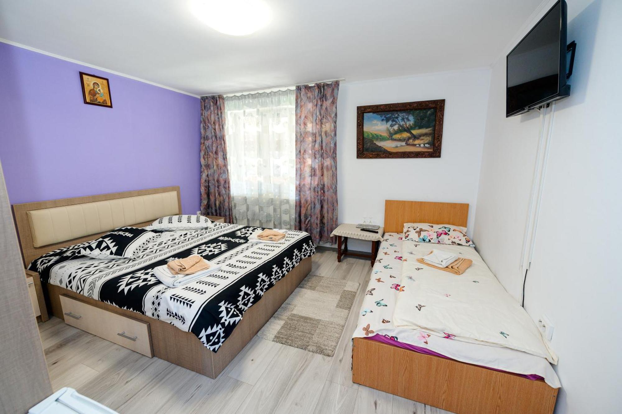 Casa Alex Calimanesti Hotel ภายนอก รูปภาพ