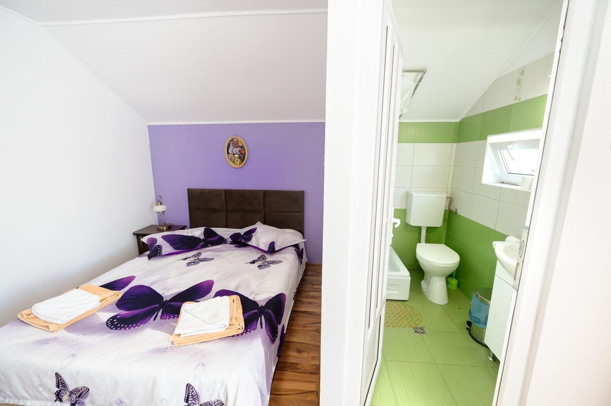Casa Alex Calimanesti Hotel ภายนอก รูปภาพ